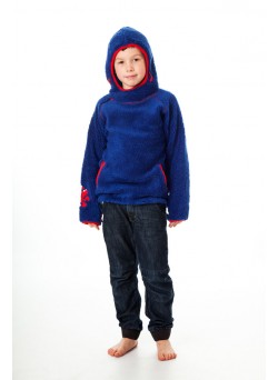 Polerón azul de polar con detalles rojos, con gorro y forro turquesa marca KoziKidz